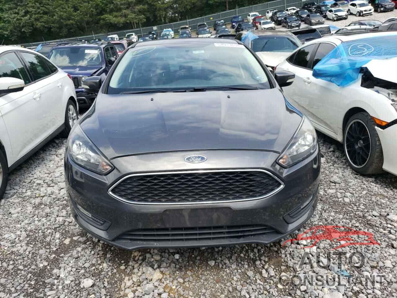 FORD FOCUS 2018 - 1FADP3H29JL294363