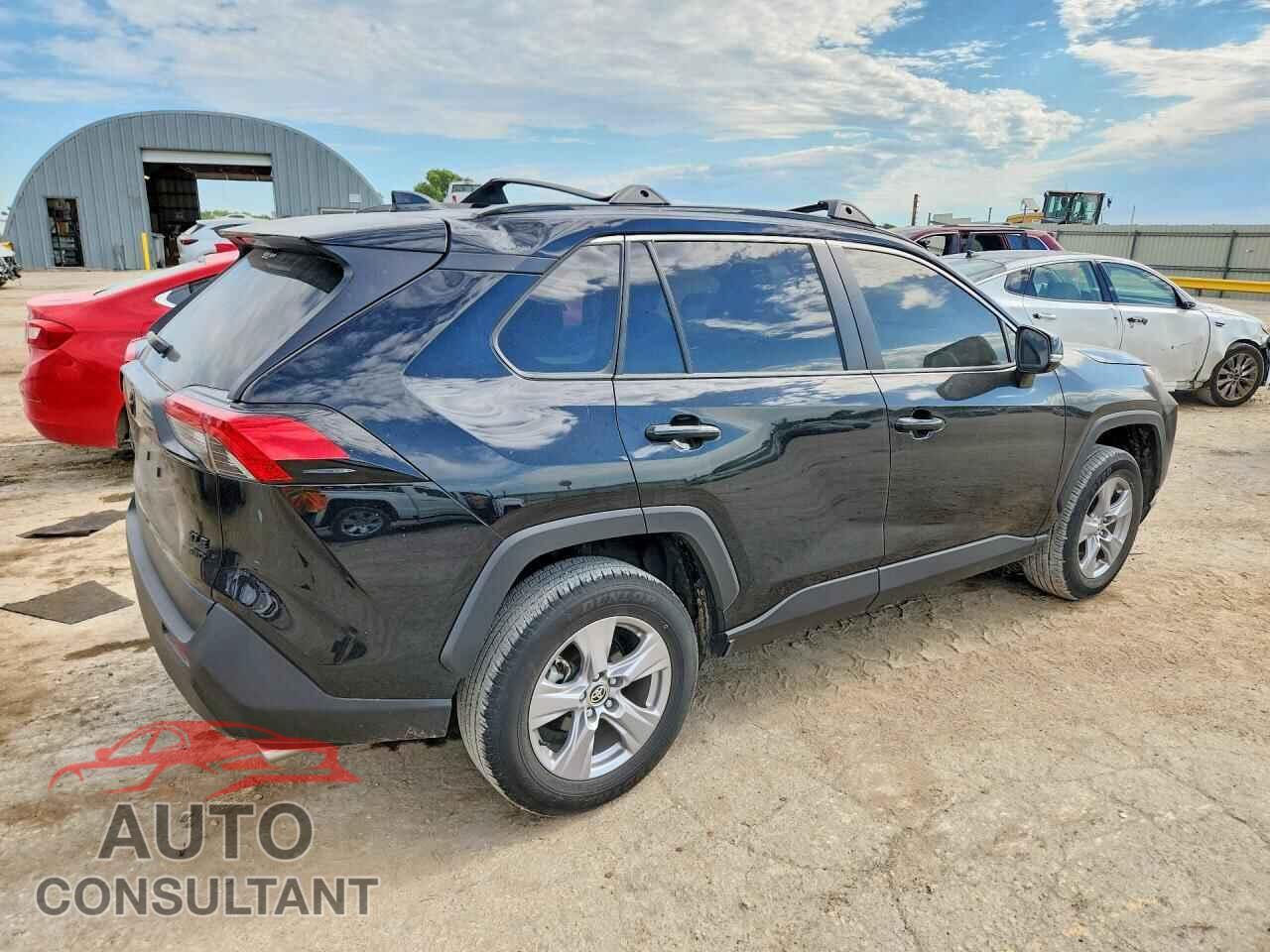 TOYOTA RAV4 2025 - JTMP1RFV8SJ044652