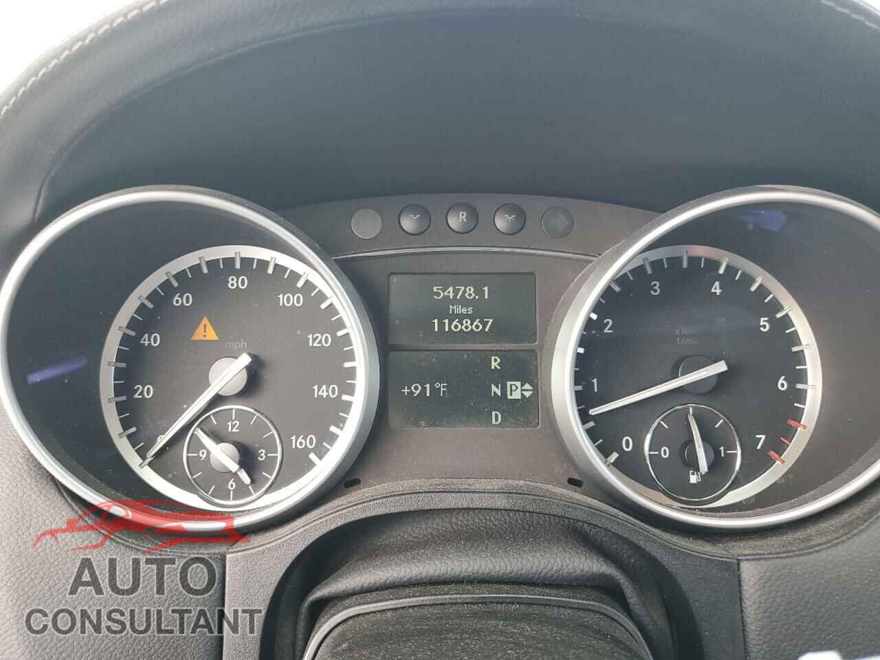 MERCEDES-BENZ GL-CLASS 2011 - 4JGBF7BE3BA693583