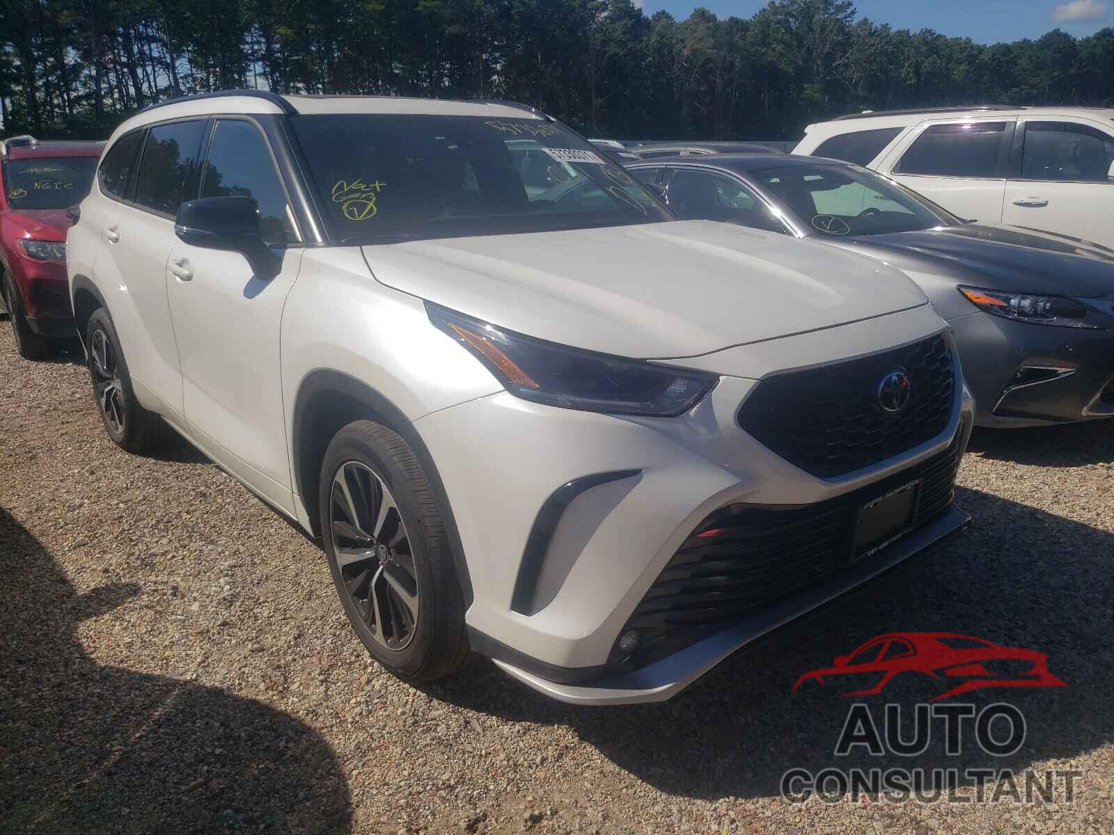 TOYOTA HIGHLANDER 2021 - 5TDLZRBH2MS107449