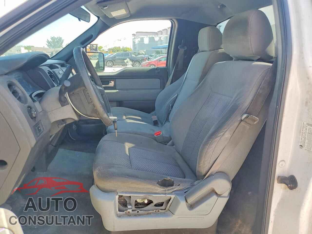 FORD F150 2014 - 1FTNF1CF2EKD20913
