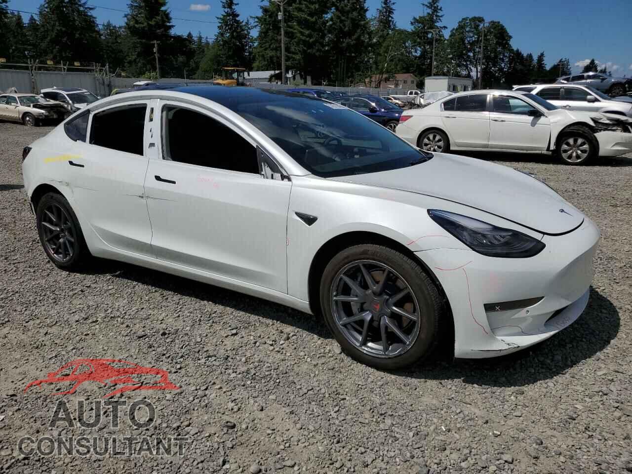 TESLA MODEL 3 2022 - 5YJ3E1EA4NF295456