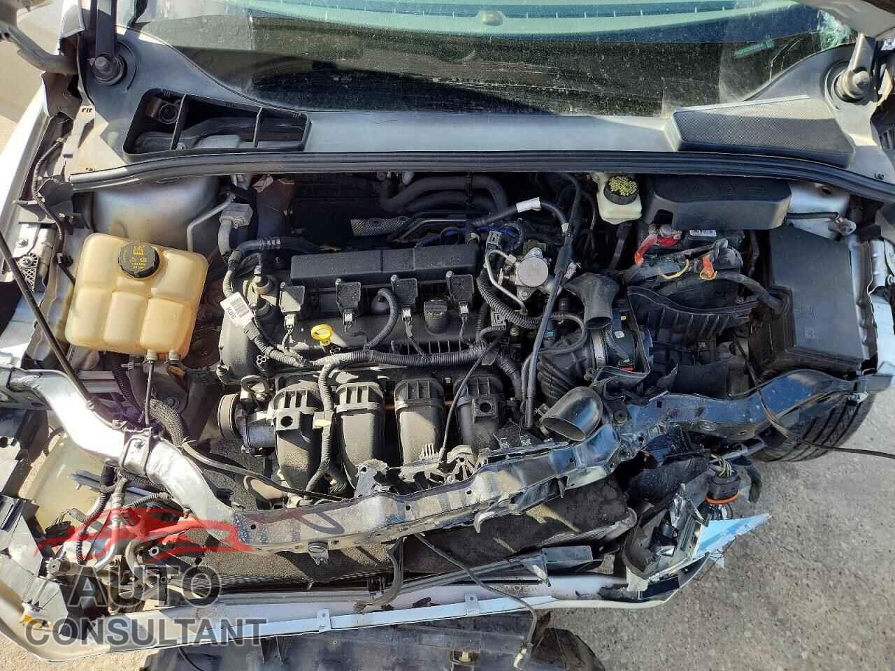 FORD FOCUS 2017 - 1FADP3E23HL204526