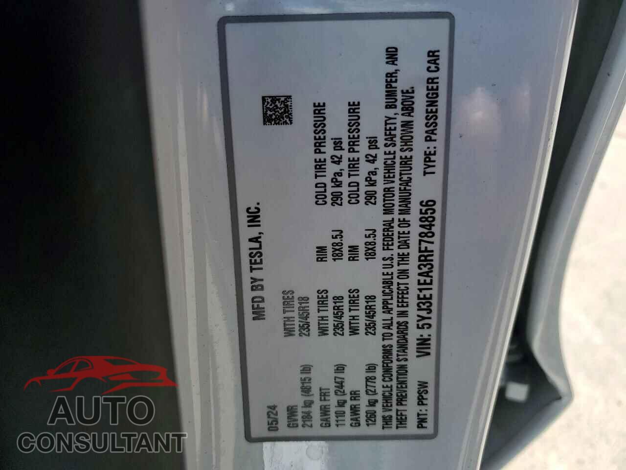 TESLA MODEL 3 2024 - 5YJ3E1EA3RF784856