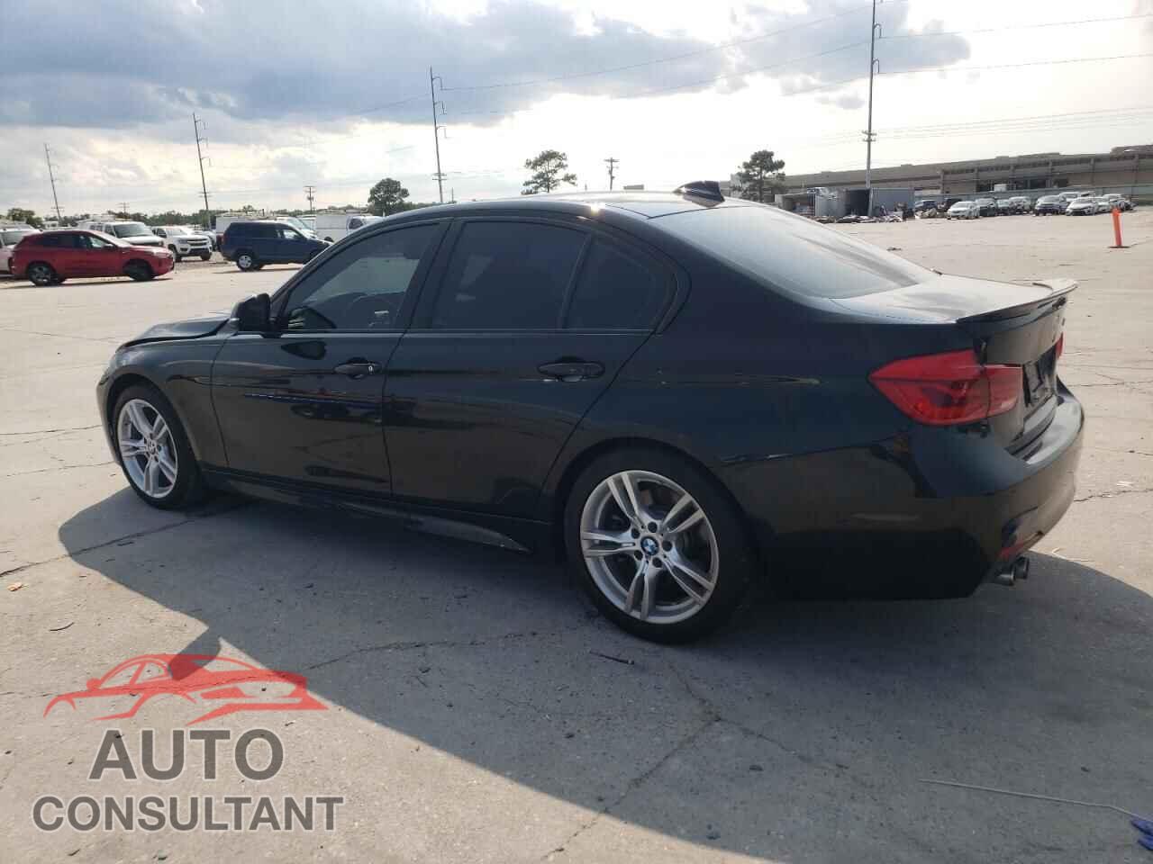 BMW 3 SERIES 2016 - WBA8E9G55GNU28358