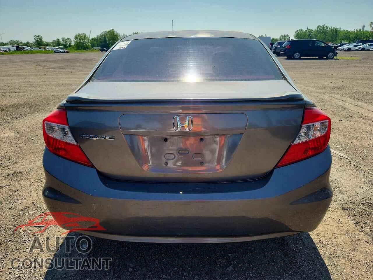HONDA CIVIC 2012 - 2HGFB2F45CH012544