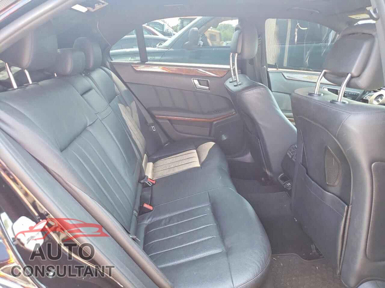MERCEDES-BENZ E-CLASS 2012 - WDDHF9BB9CA556459