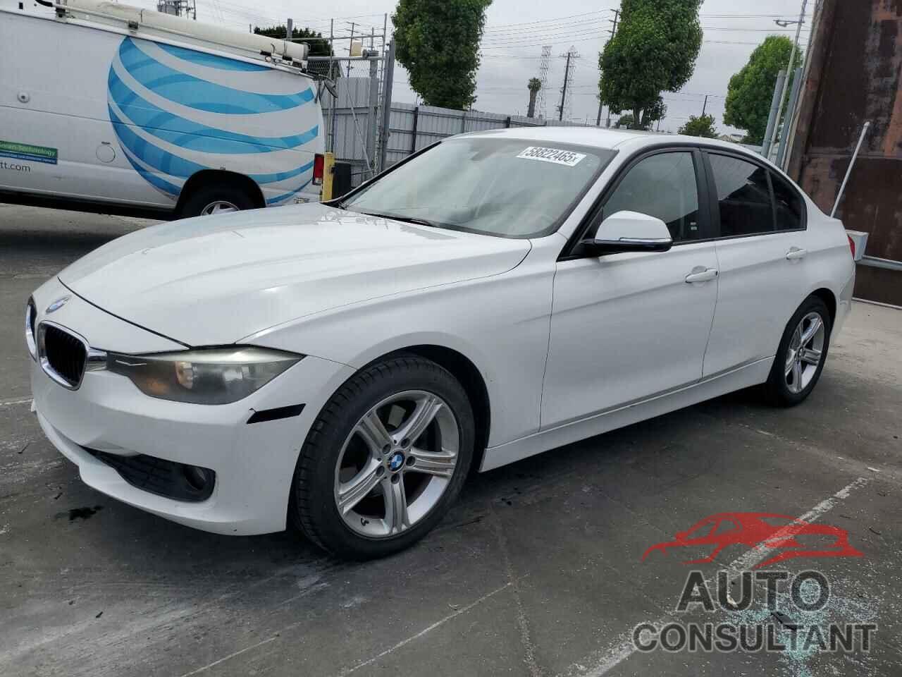 BMW 3 SERIES 2015 - WBA3B1G56FNT02268