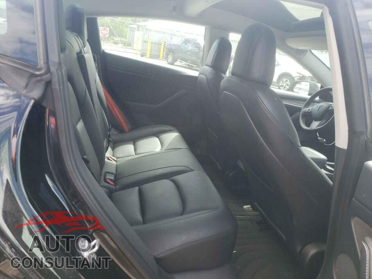 TESLA MODEL 3 2023 - 5YJ3E1EB6PF391536
