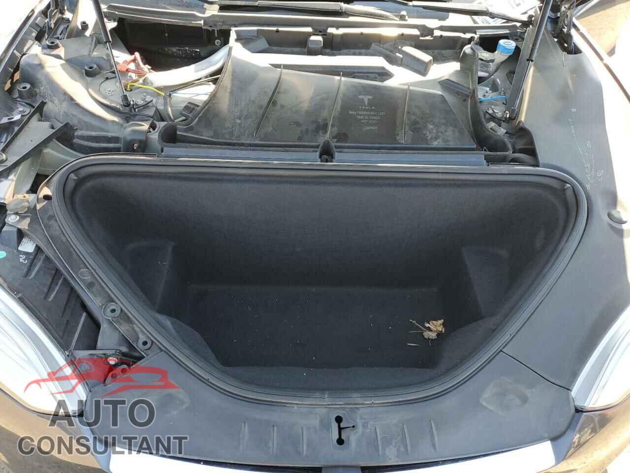 TESLA MODEL S 2018 - 5YJSA1E46JF261160