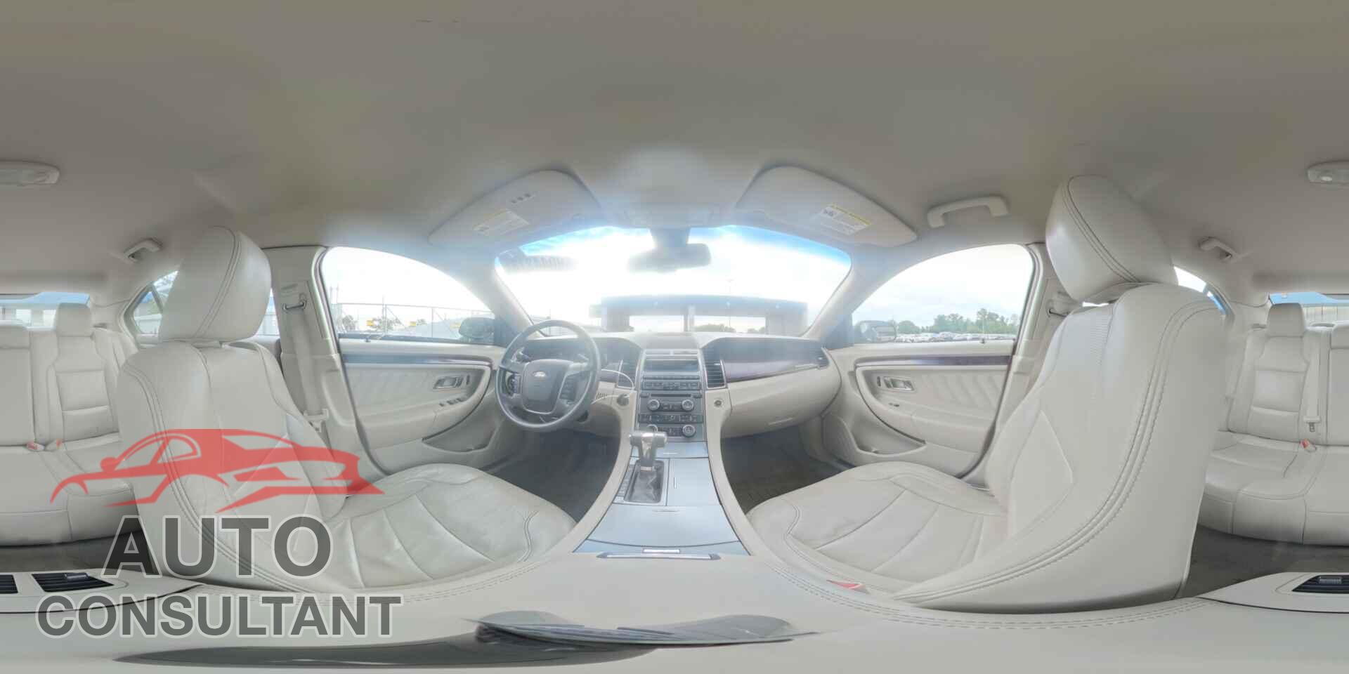 FORD TAURUS 2010 - 1FAHP2FW1AG156164