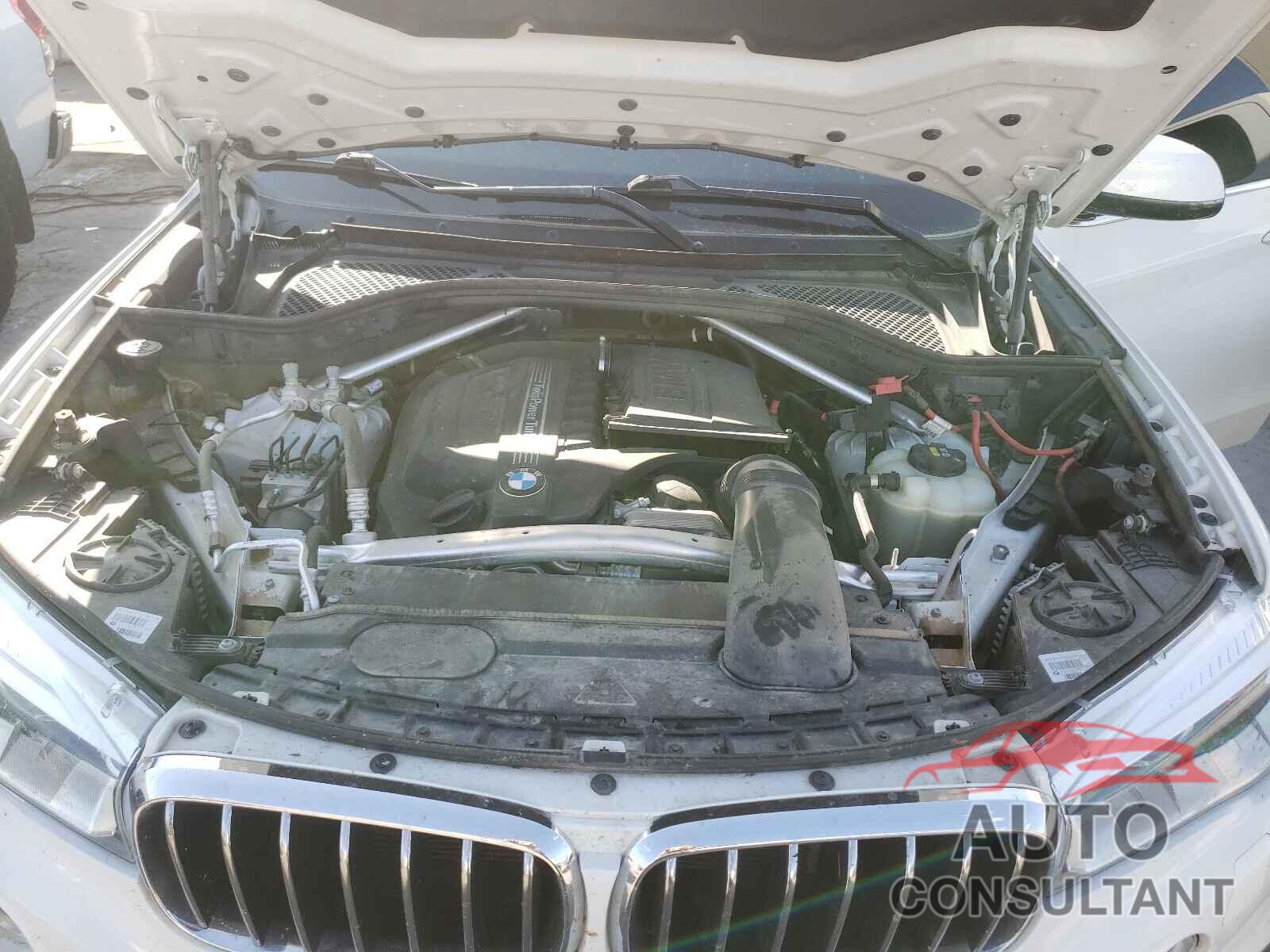 BMW X5 2017 - 5UXKR0C33H0V83758