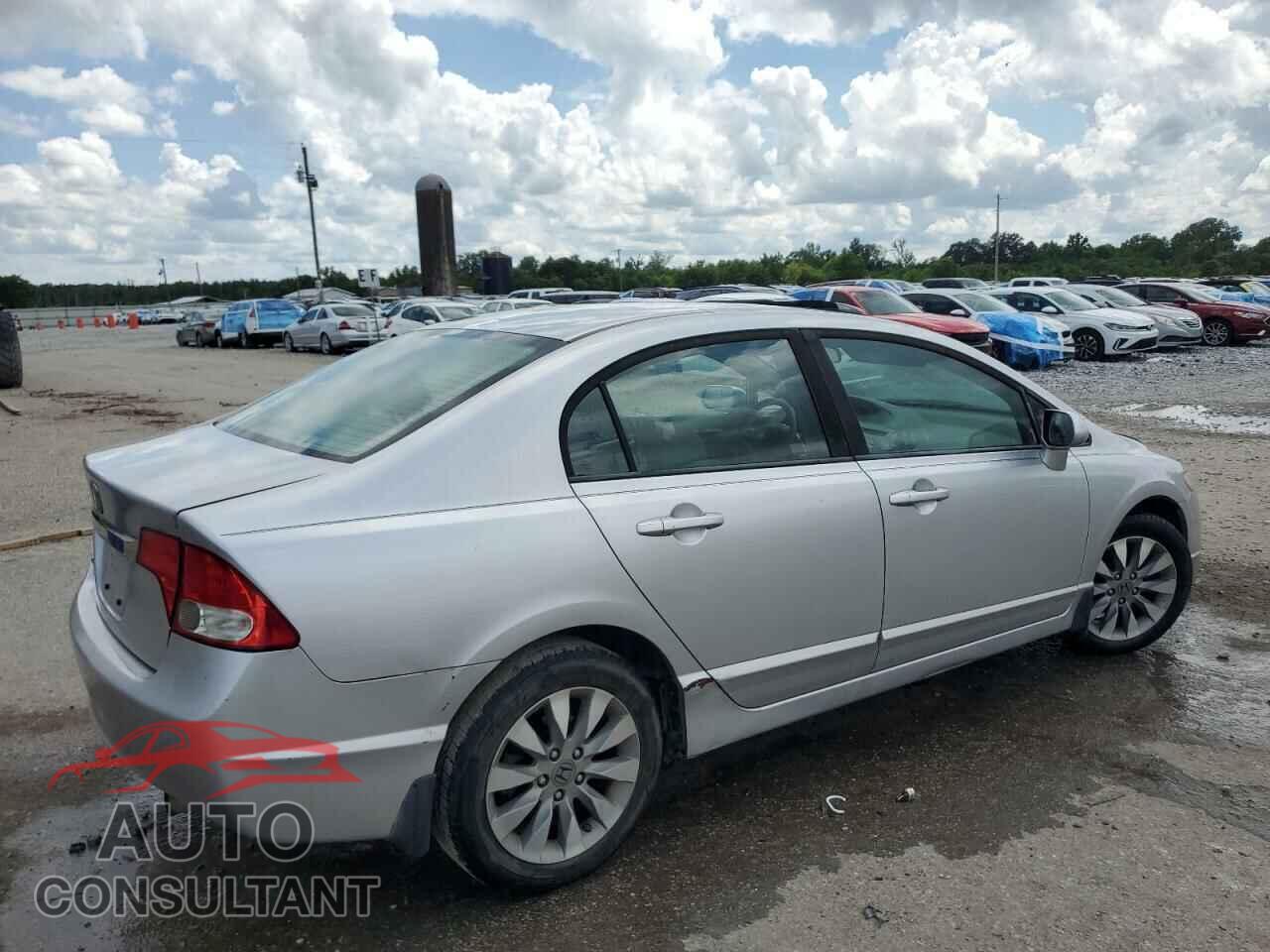 HONDA CIVIC 2011 - 19XFA1F81BE000948