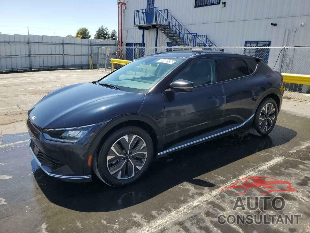 KIA EV6 LIGHT 2022 - KNDC34LBXN5065151