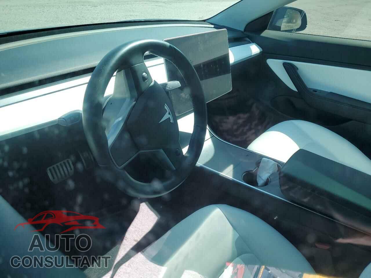 TESLA MODEL 3 2019 - 5YJ3E1EB3KF413792