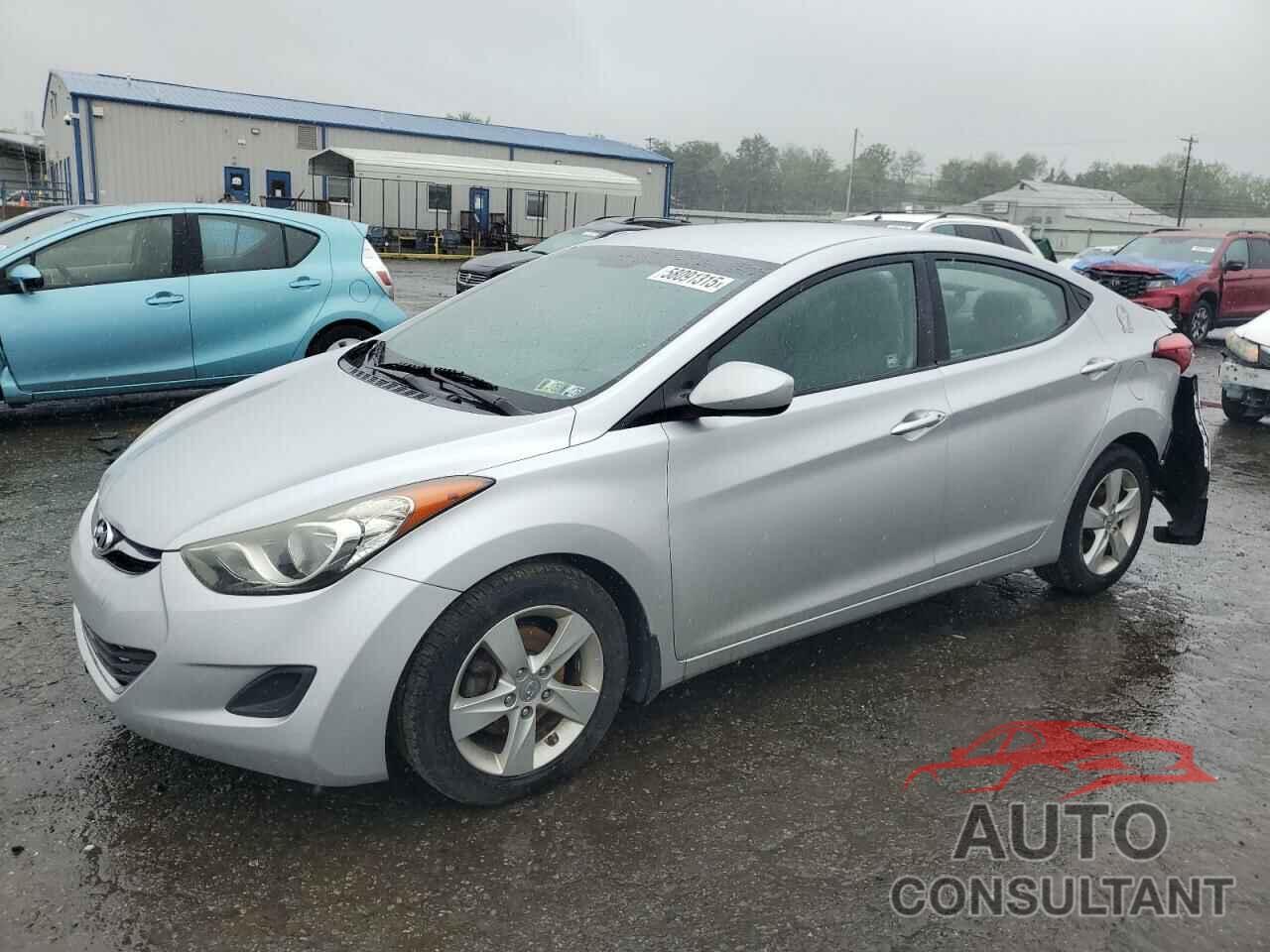 HYUNDAI ELANTRA 2013 - 5NPDH4AE2DH401909