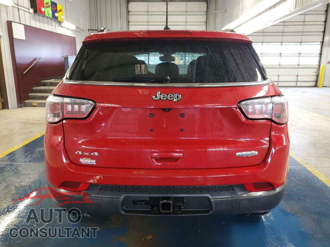 JEEP COMPASS 2019 - 3C4NJDBB9KT772804