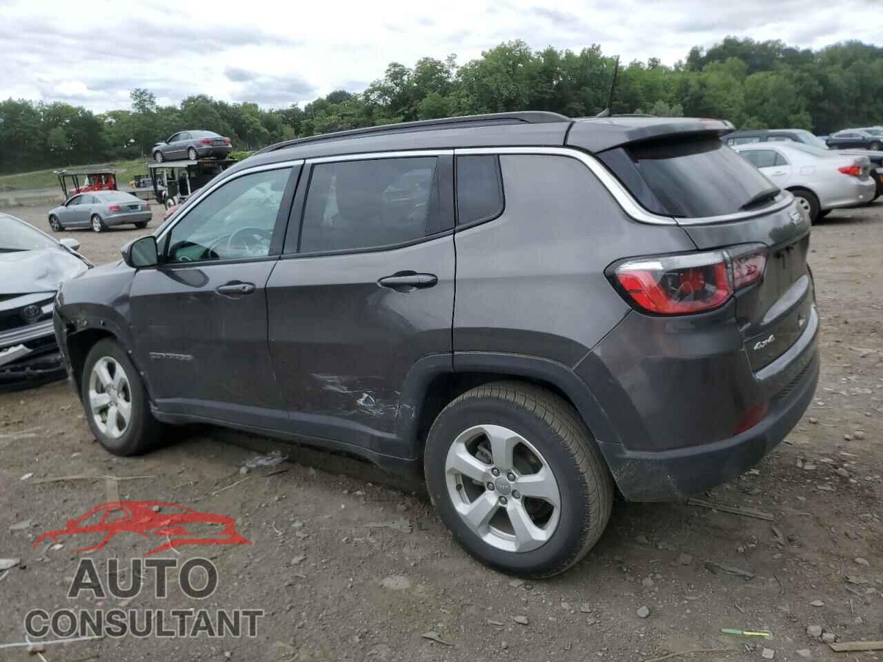JEEP COMPASS 2018 - 3C4NJDBBXJT282614