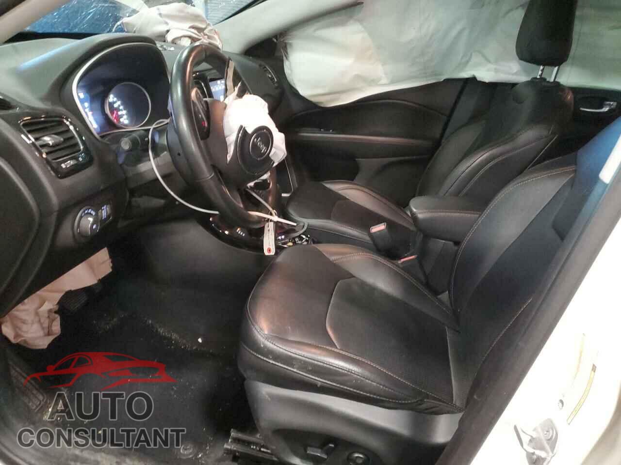 JEEP COMPASS 2019 - 3C4NJDCB2KT828287
