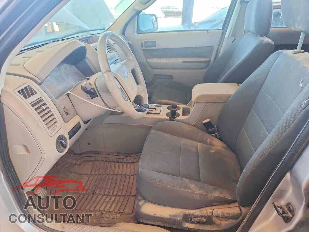 FORD ESCAPE 2010 - 1FMCU0D76AKA87686