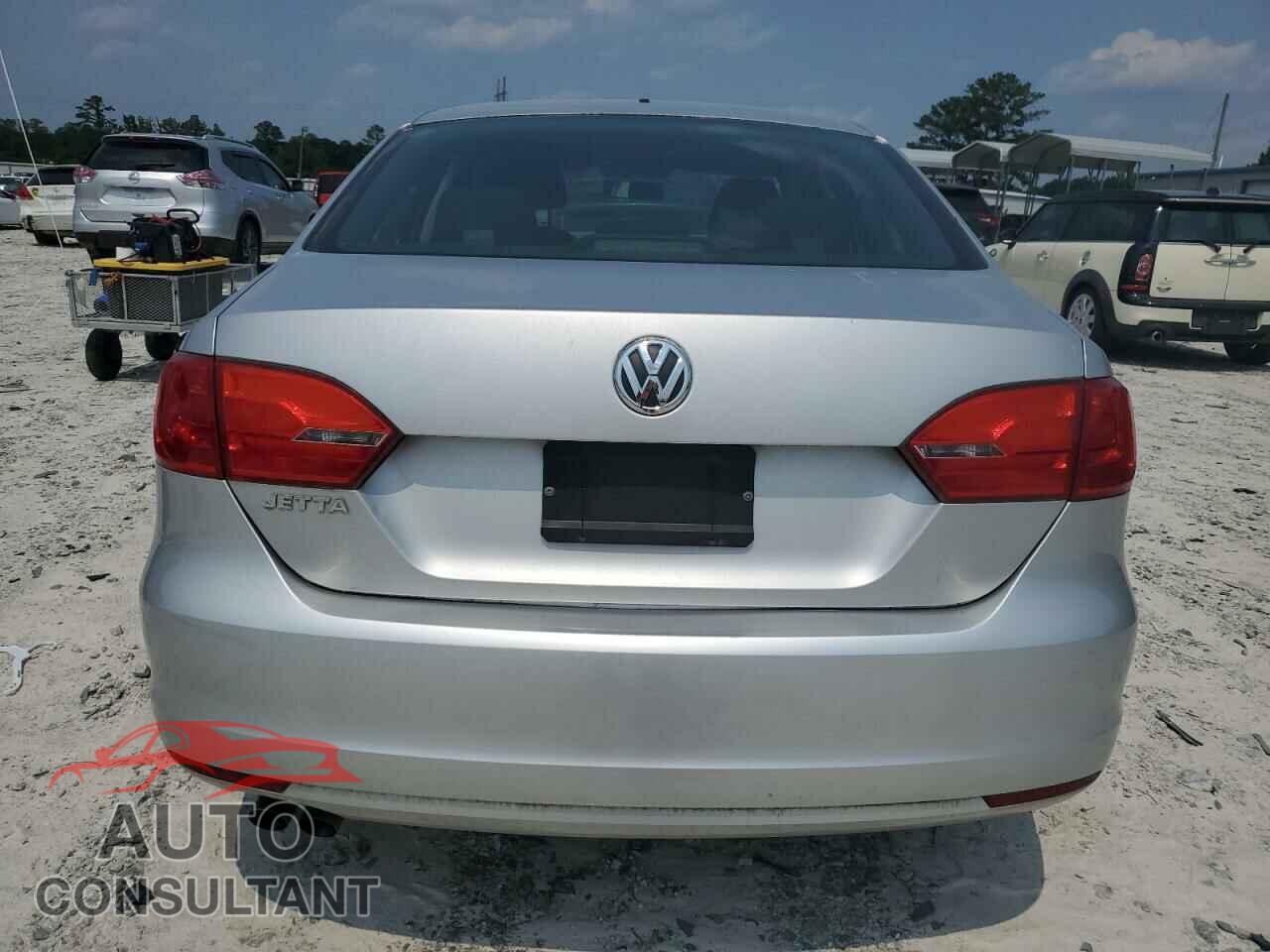 VOLKSWAGEN JETTA 2012 - 3VW2K7AJ9CM394213
