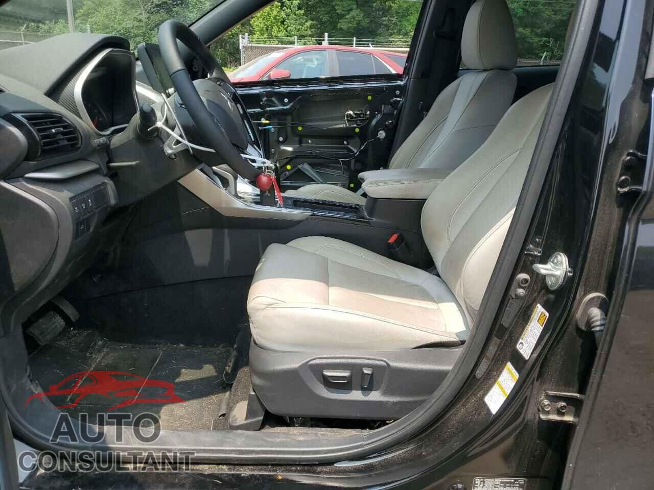 MITSUBISHI ECLIPSE 2024 - JA4ATWAA7RZ061208