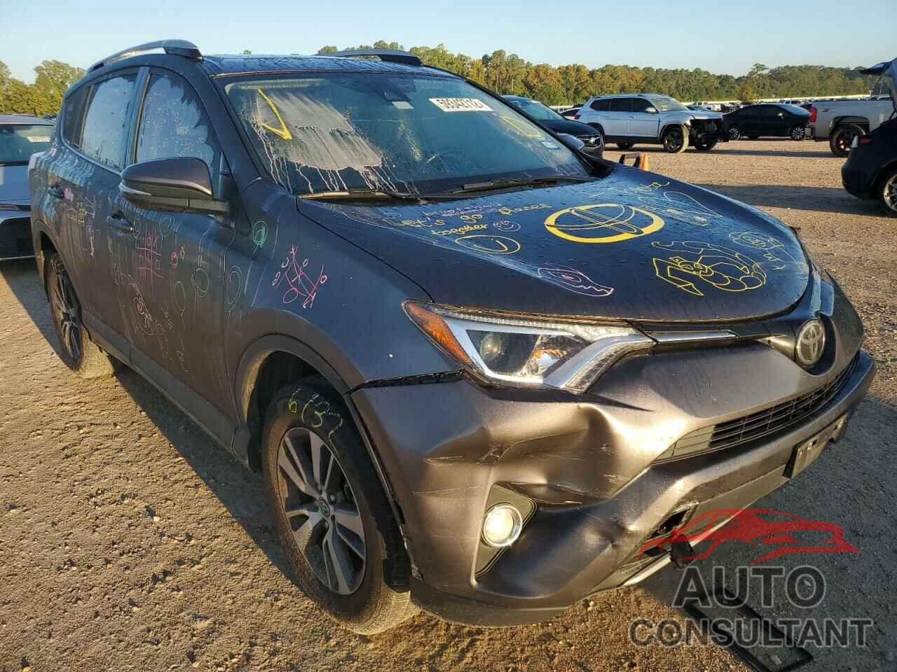 TOYOTA RAV4 2017 - JTMWFREV0HJ700186