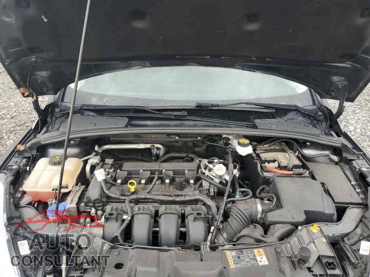 FORD FOCUS 2018 - 1FADP3K22JL255333