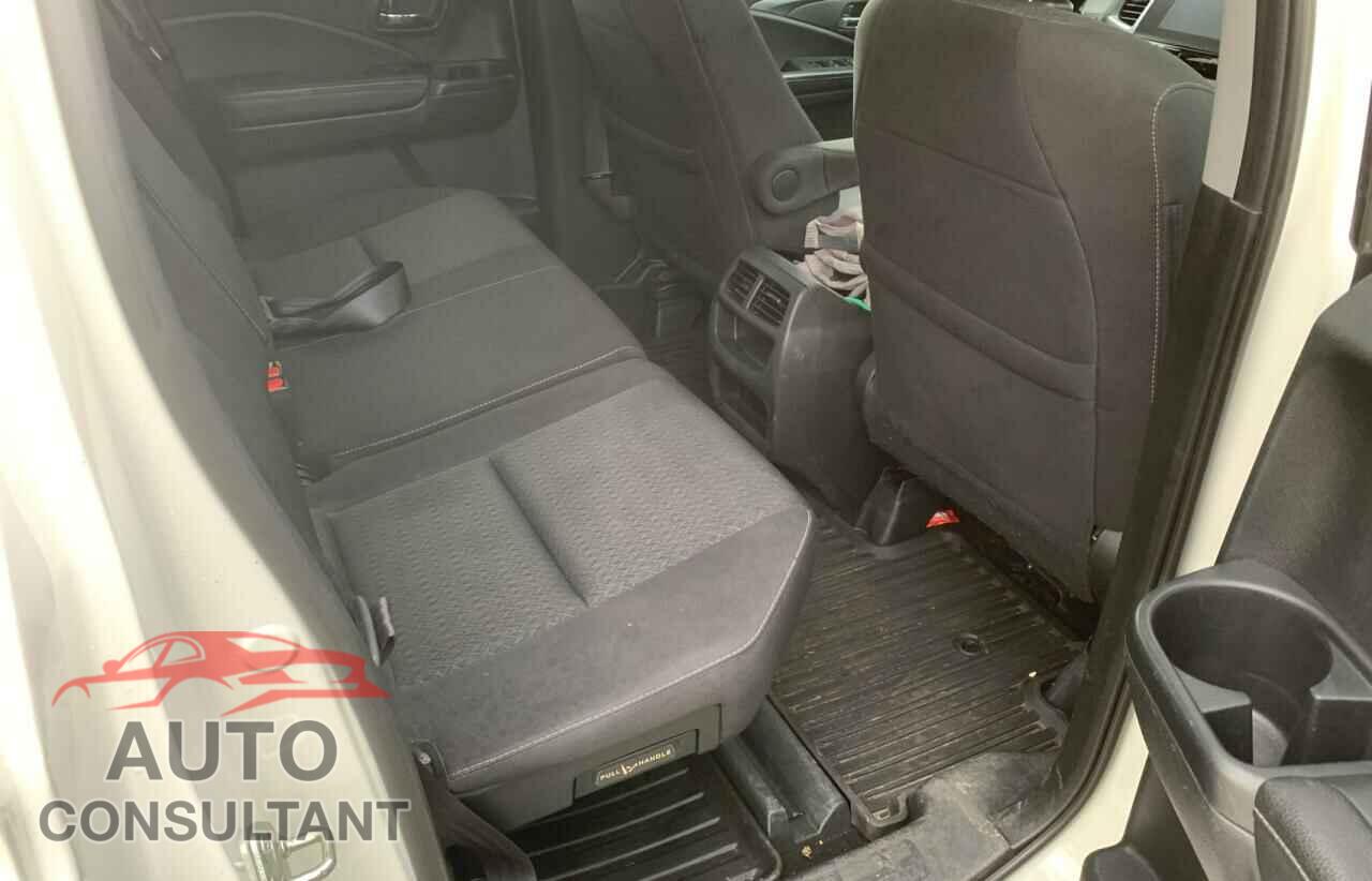HONDA RIDGELINE 2017 - 5FPYK3F13HB503914
