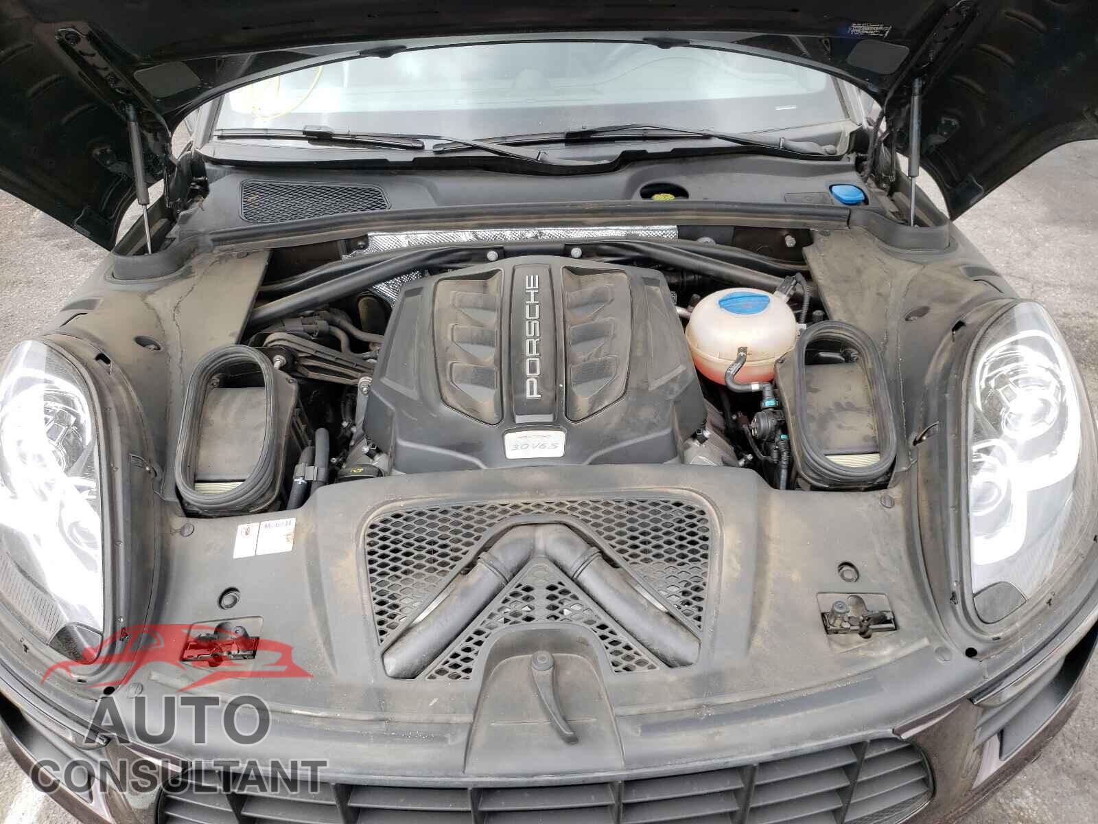 PORSCHE MACAN 2017 - WP1AB2A50HLB16814