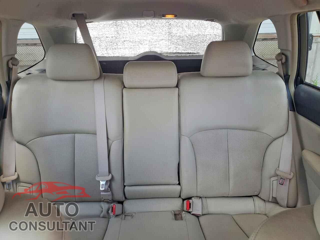 SUBARU OUTBACK 2010 - 4S4BRCKCXA3311292