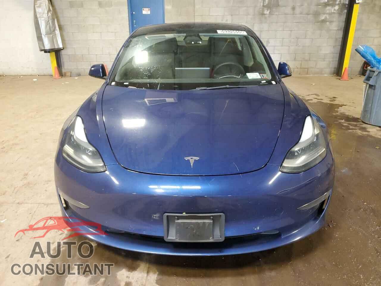 TESLA MODEL 3 2022 - 5YJ3E1EA8NF369767