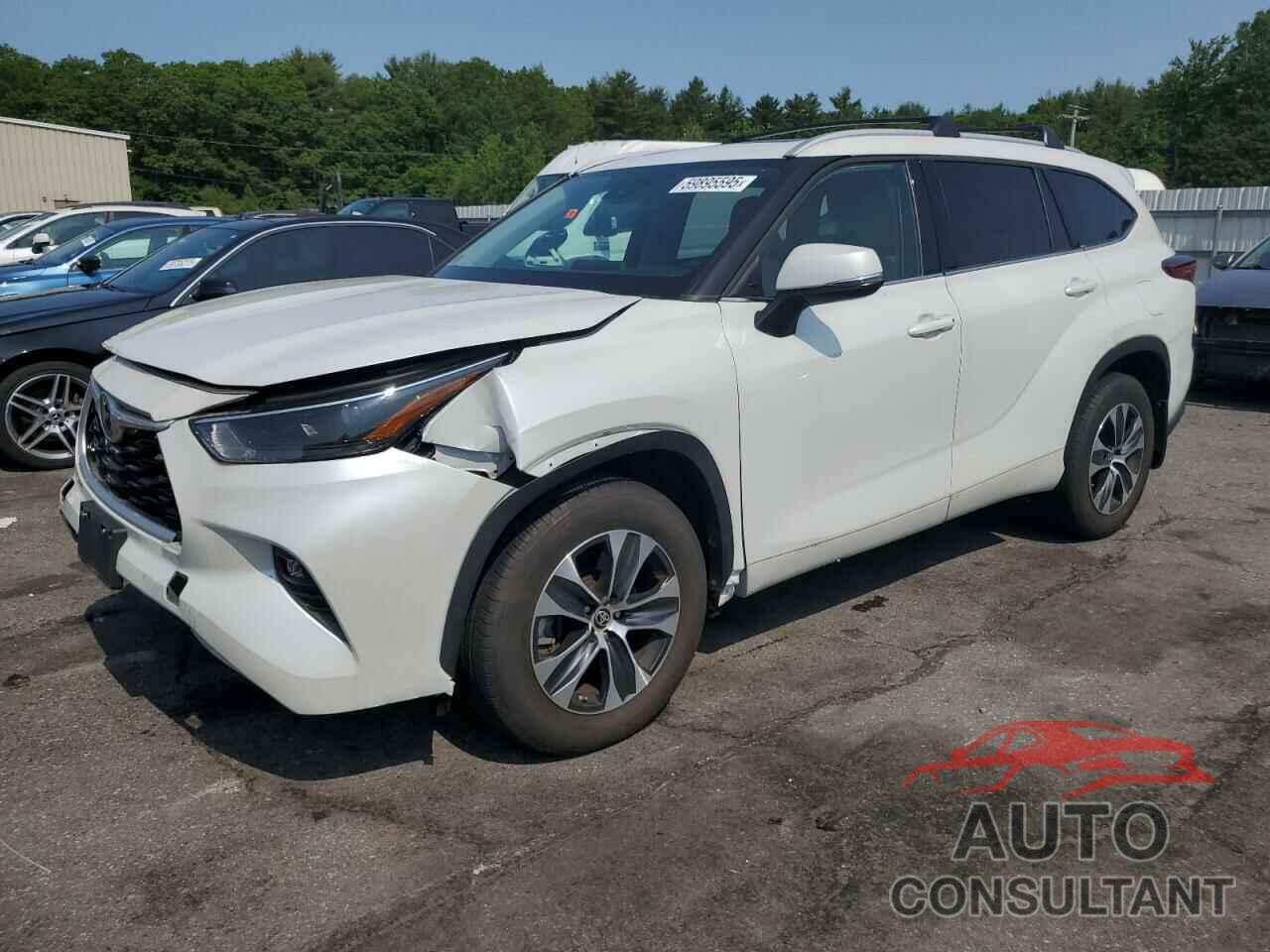 TOYOTA HIGHLANDER 2022 - 5TDHZRBH3NS589002