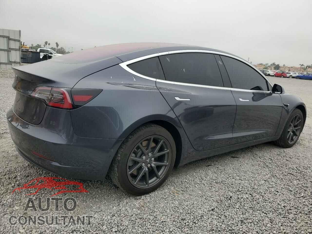 TESLA MODEL 3 2017 - 5YJ3E1EA2HF001251
