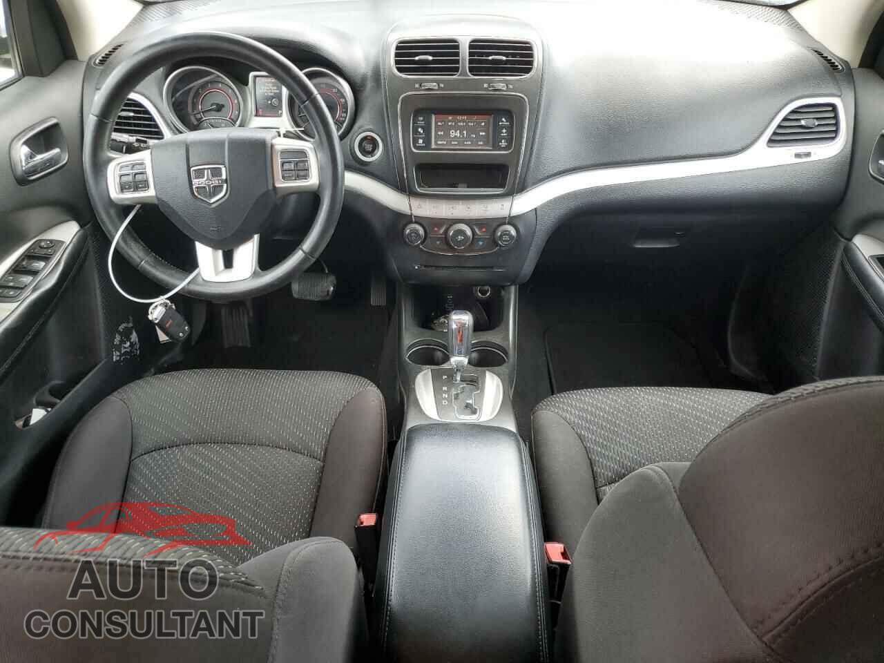 DODGE JOURNEY 2017 - 3C4PDCAB9HT559243