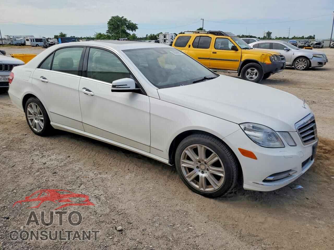 MERCEDES-BENZ E-CLASS 2013 - WDDHF5KB1DA673043