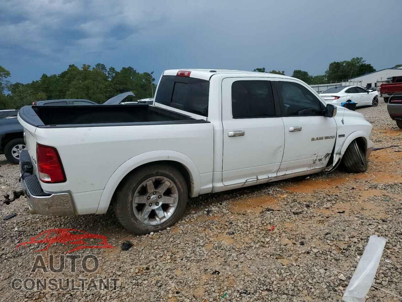 DODGE RAM 1500 2012 - 1C6RD7NT5CS328389