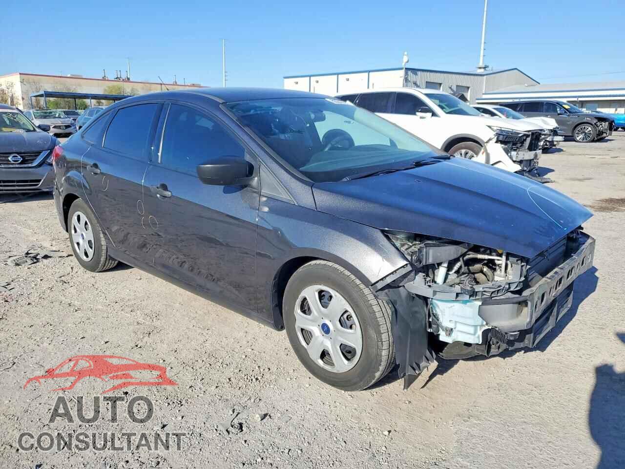 FORD FOCUS 2017 - 1FADP3E22HL348245