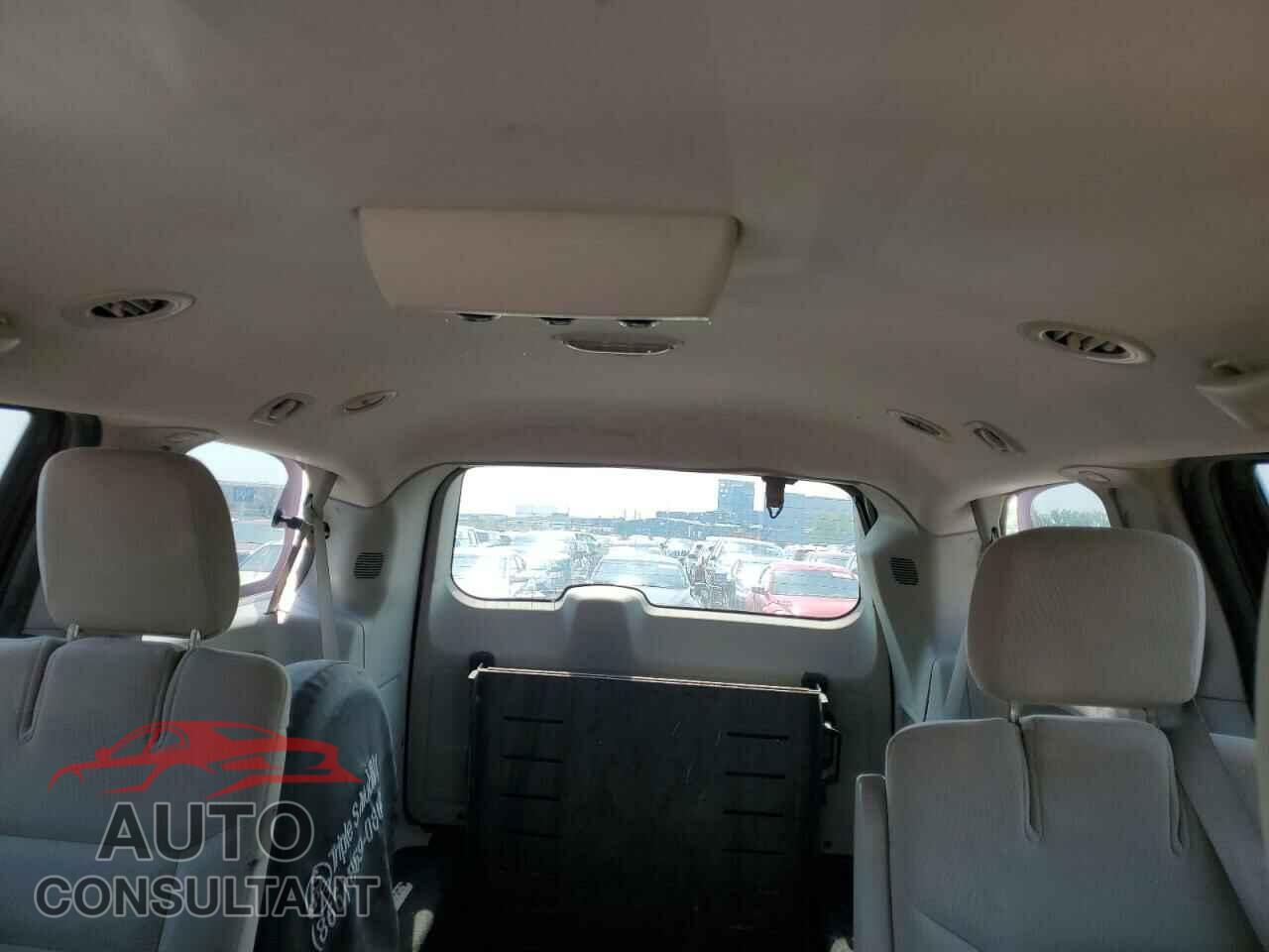 DODGE CARAVAN 2014 - 2C4RDGCG6ER288181