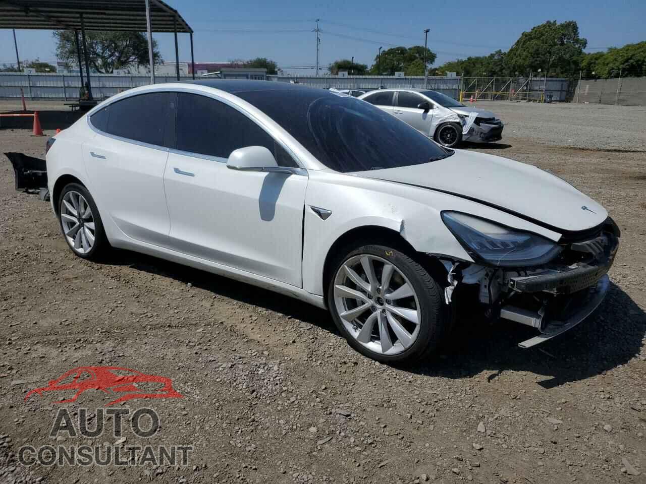 TESLA MODEL 3 2019 - 5YJ3E1EB7KF434113