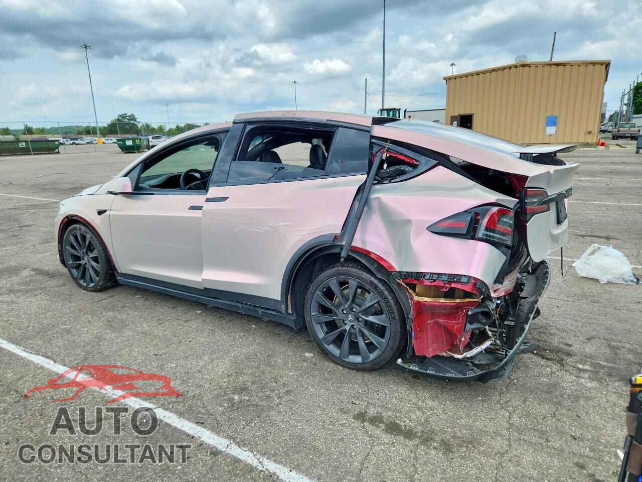 TESLA MODEL X 2023 - 7SAXCDE58PF415213