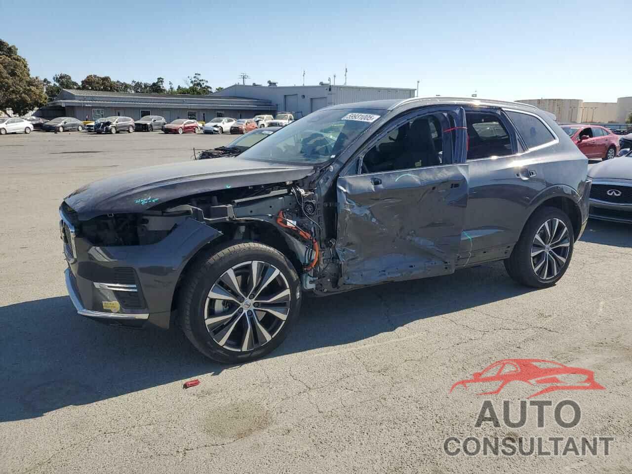VOLVO XC60 T8 RE 2022 - YV4H60DZ4N1046455