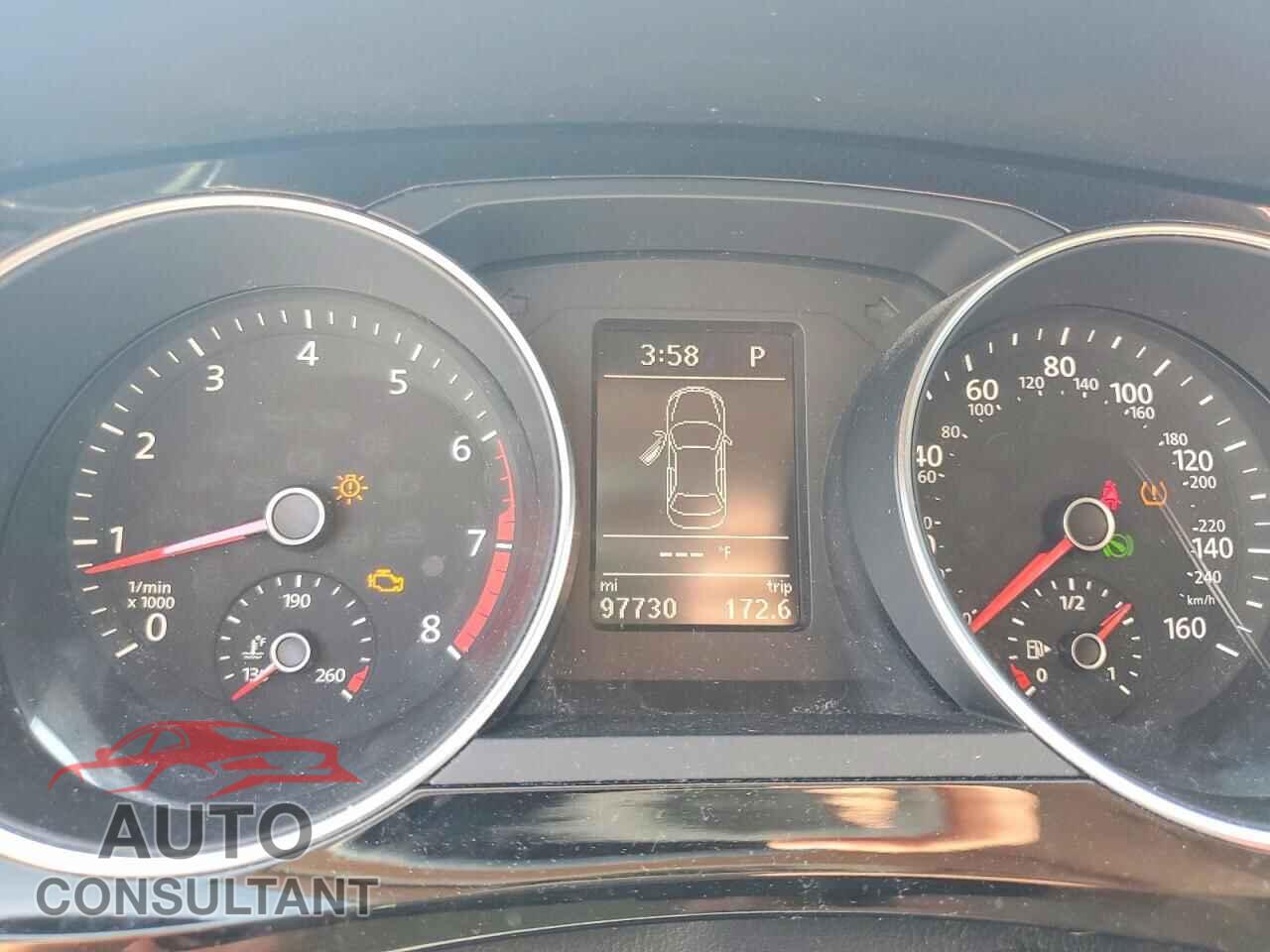 VOLKSWAGEN JETTA 2017 - 3VWL17AJ7HM399019