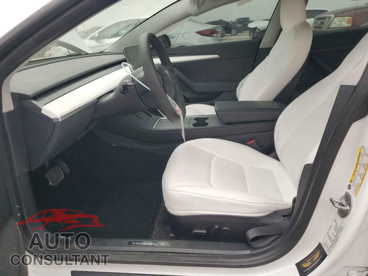 TESLA MODEL 3 2021 - 5YJ3E1EB4MF051099