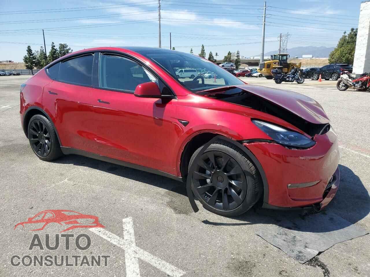 TESLA MODEL Y 2024 - 7SAYGAEE0RF016323