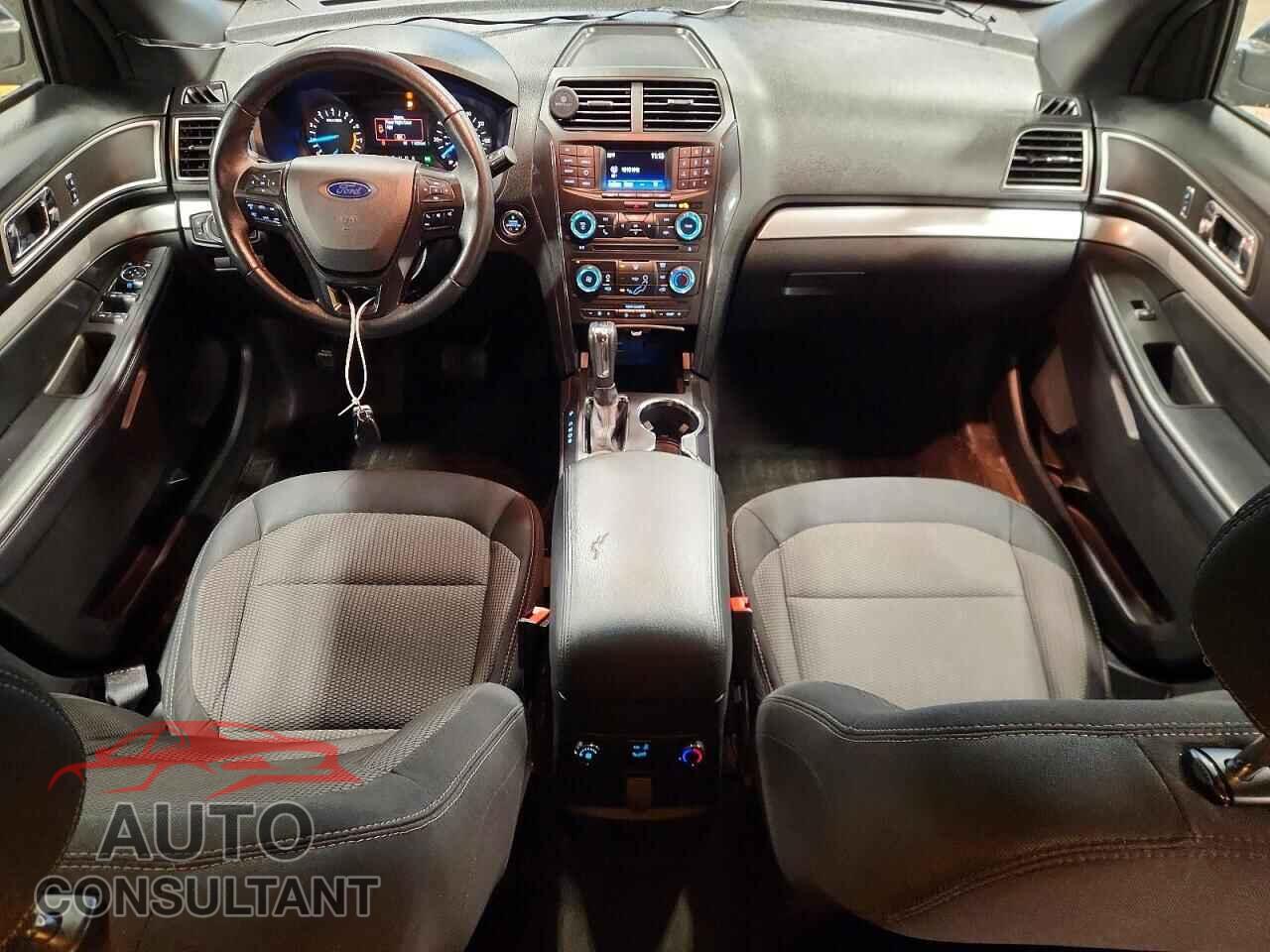 FORD EXPLORER 2017 - 1FM5K8D84HGD81302