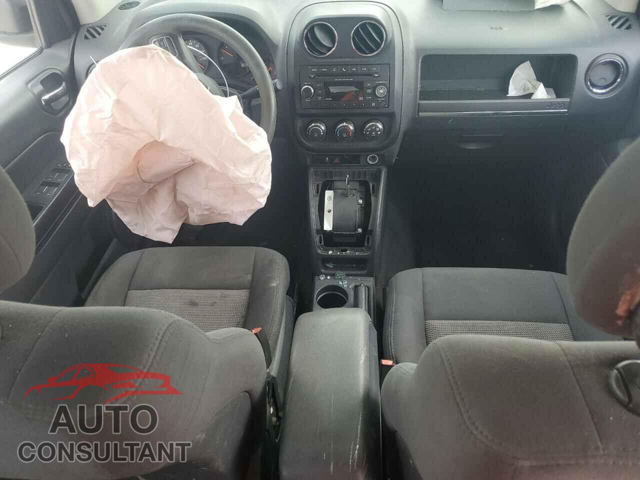JEEP COMPASS 2012 - 1C4NJCBA6CD692370