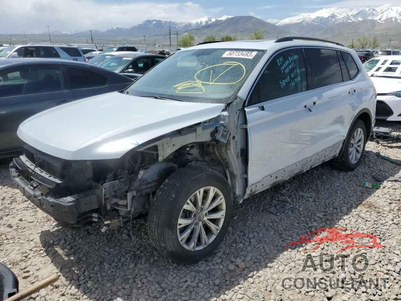 VOLKSWAGEN TIGUAN 2018 - 3VV2B7AX3JM069997