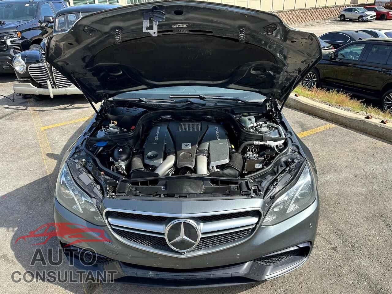 MERCEDES-BENZ E-CLASS 2014 - WDDHF7GB6EA940456