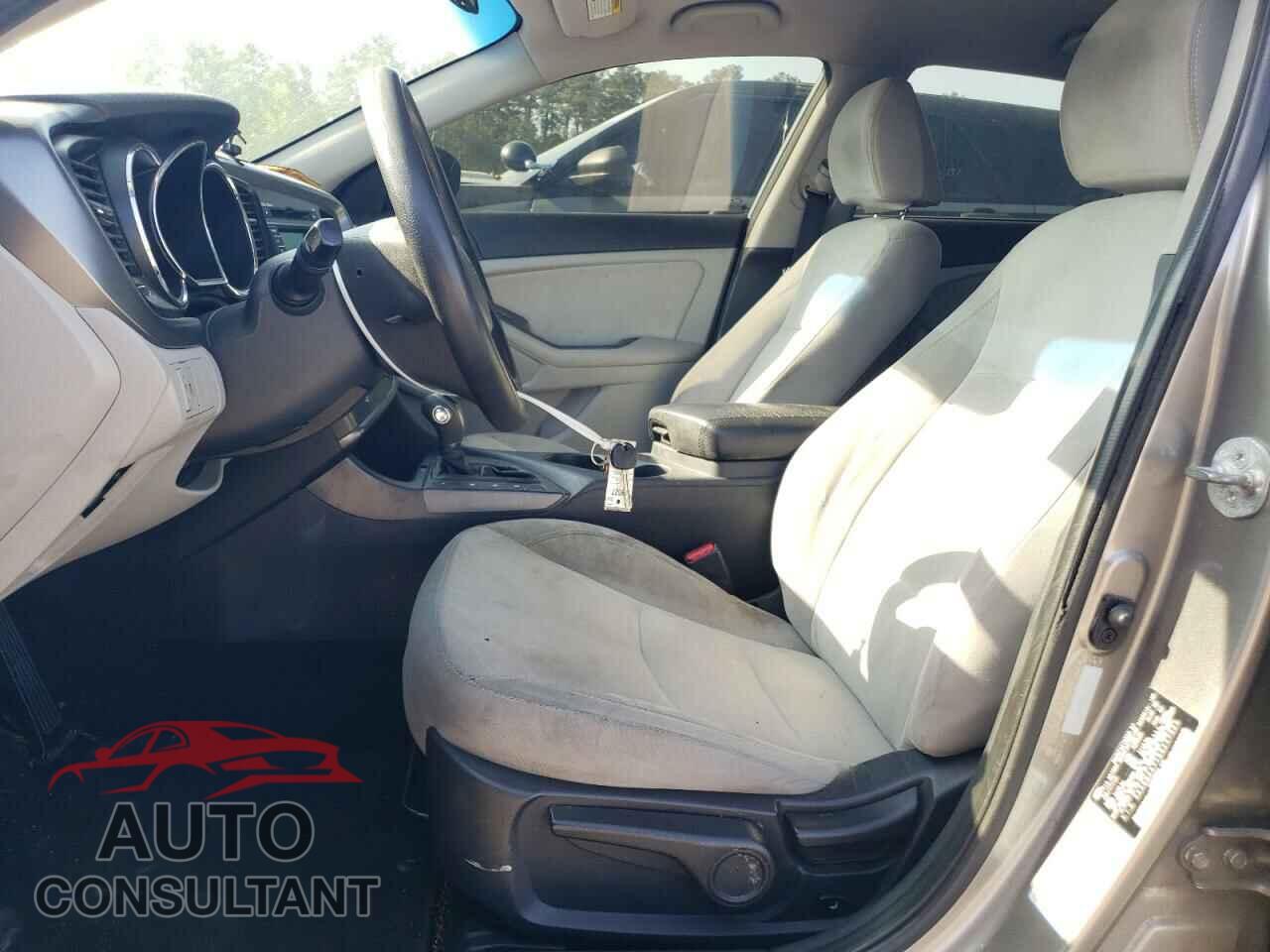 KIA OPTIMA 2013 - 5XXGM4A71DG237929